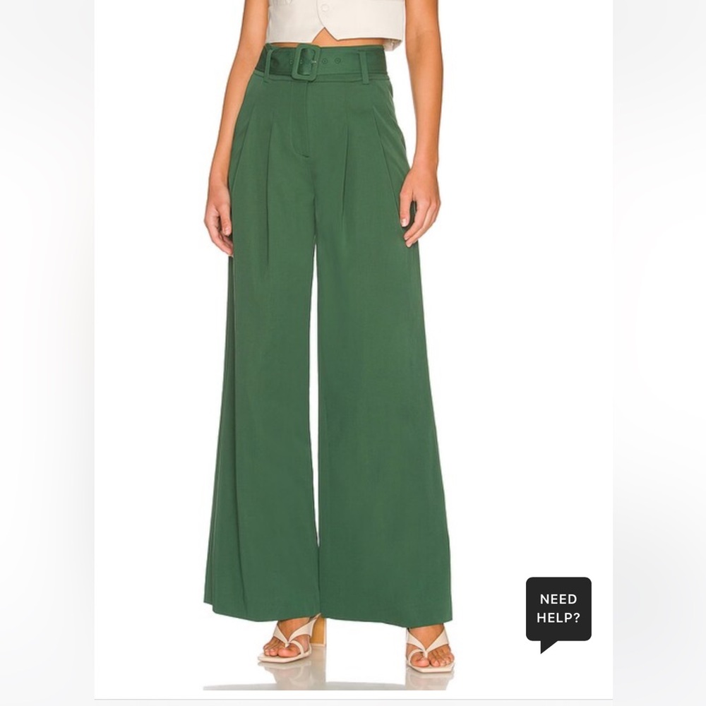 Beautiful new with tags Veronica Beard high waisted cotton pants in forest green